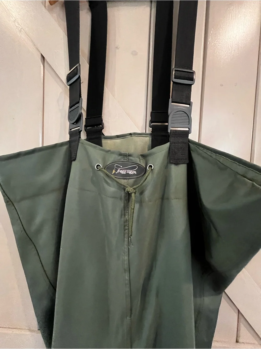 FlyFishing Dark Green Chest Waders with Adjustable Suspenders  Size 11 New